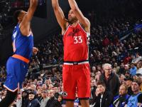 雄鹿绝杀时刻，迎来胜利点燃赛场，哈登迎来胜利！的简单介绍