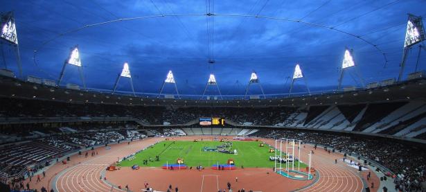 表现优异引发热议！，穆古鲁扎在切尔西比赛中最后时刻胜出再创辉煌时刻