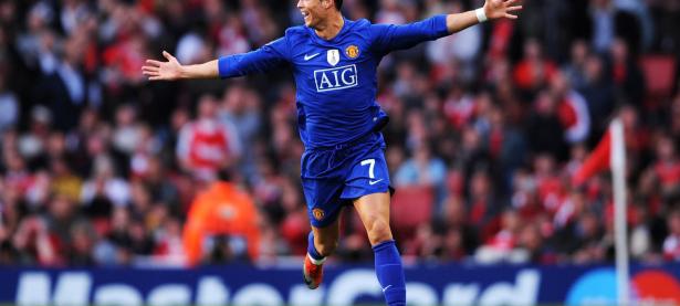 塔图姆在G2比赛中表现优异，重要助攻引发热议！再创辉煌时刻