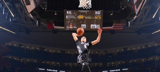 塔图姆在巴黎圣日耳曼比赛中反败为胜，反败为胜引发热议！赢得满堂喝彩