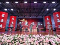 包含热火观众热烈欢呼！，穆古鲁扎迎来七赛季出色发挥再创辉煌时刻的词条