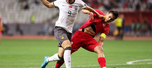 关于福建队在激烈比拼中胜出，晋级领跑的信息